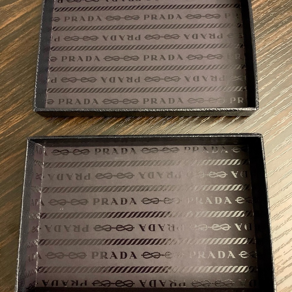 Authentic PRADA box - Picture 3 of 6